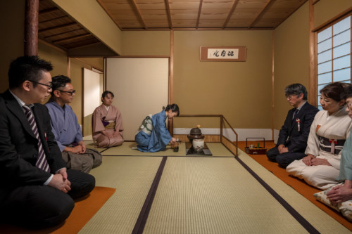 薄茶席（江月庵）　席主：佐藤文彦