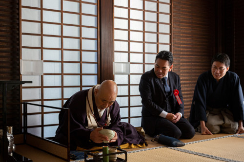 薄茶席（真珠菴　檀那の間）　席主：宗和社中